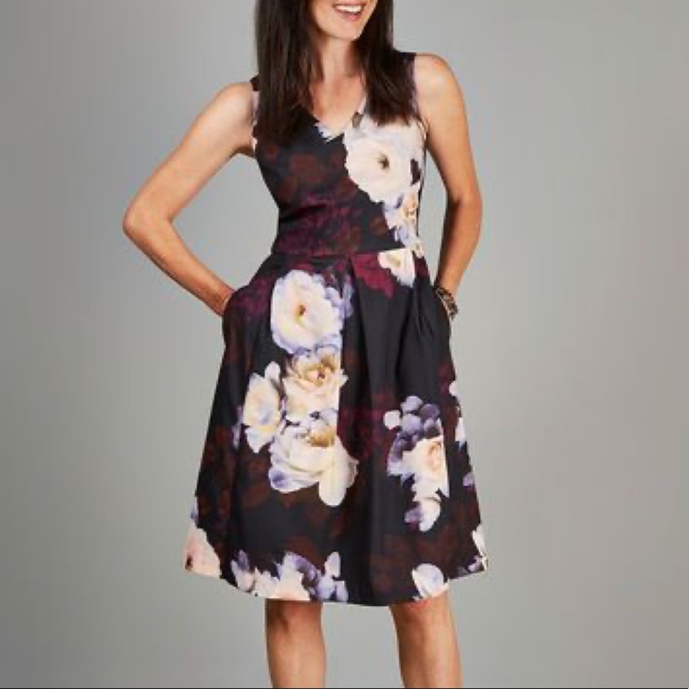 ::SOLD::CLEO // Floral dress